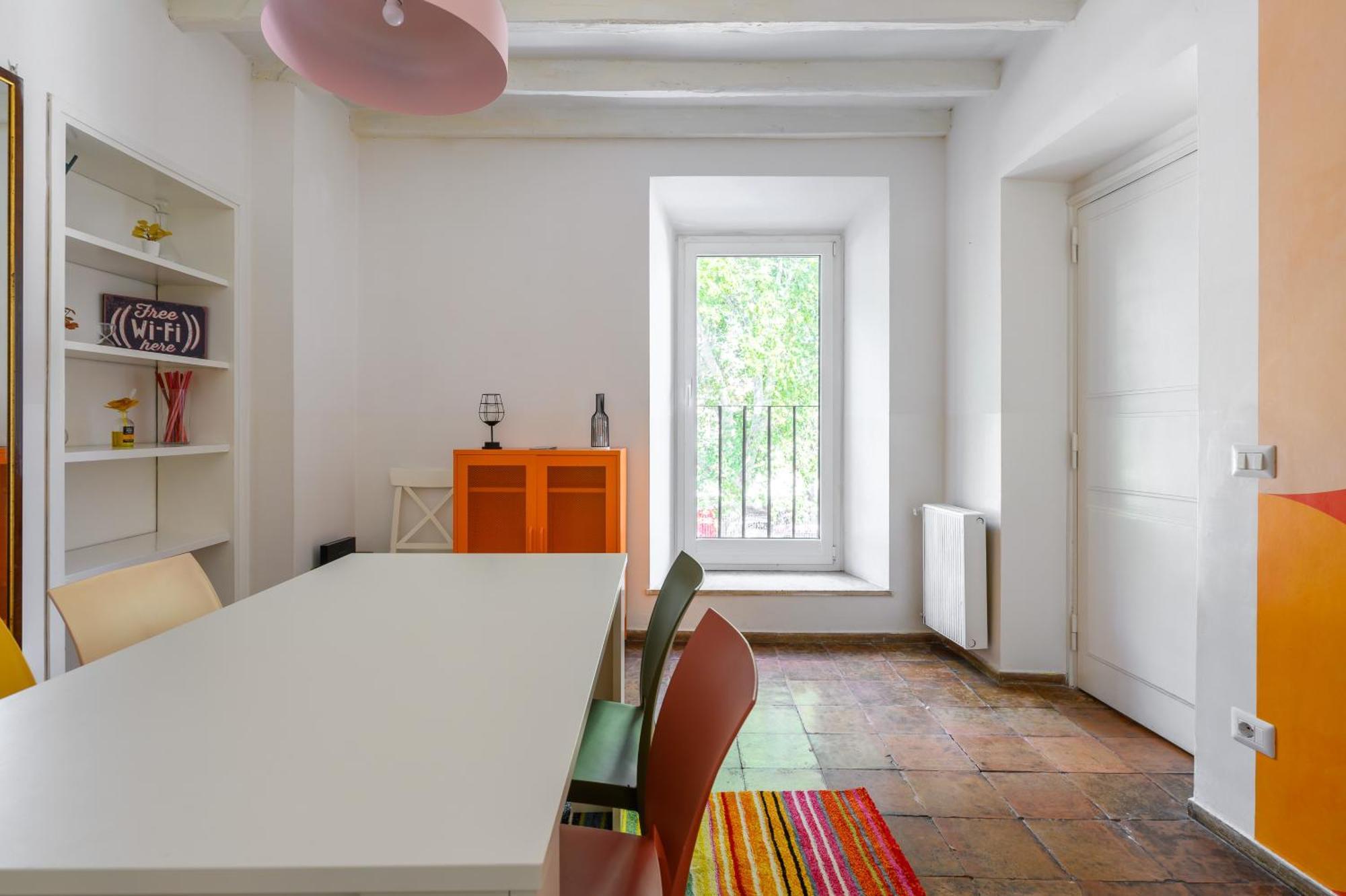 Historic Center - Navona Luxe Haven - Elevator, Soundproof & Netflix *