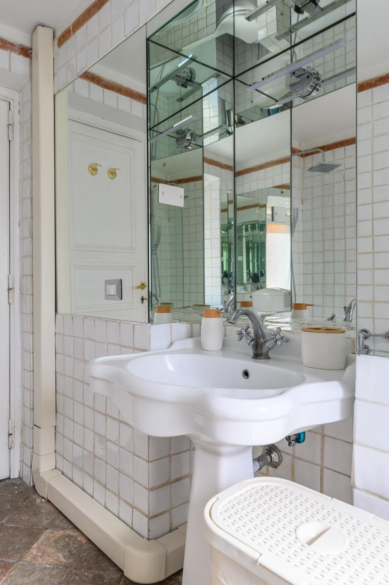 Appartement Historic Center - Navona Luxe Haven - Elevator, Soundproof & Netflix