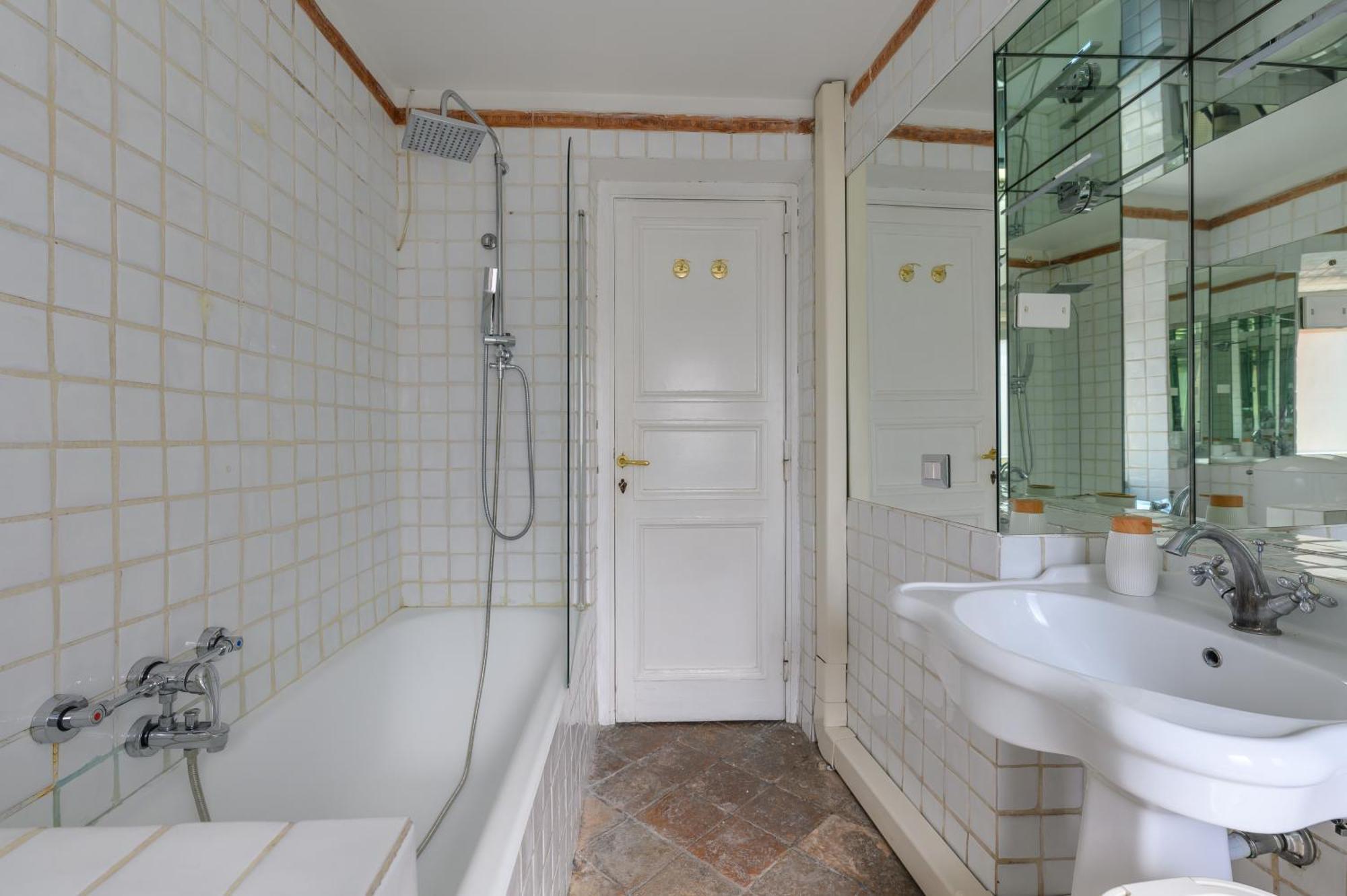 Appartement Historic Center - Navona Luxe Haven - Elevator, Soundproof & Netflix *