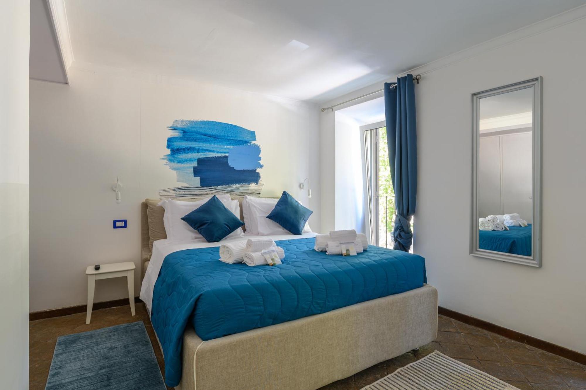 Historic Center - Navona Luxe Haven - Elevator, Soundproof & Netflix Rome